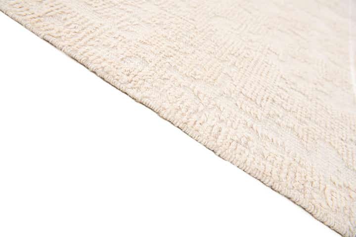 6' x 9' 4 Hand Knotted Darya Wool Rug