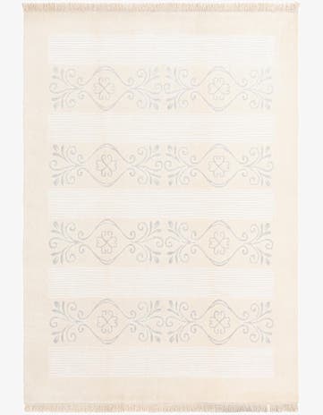 5' 7 x 8' Darya Rug
