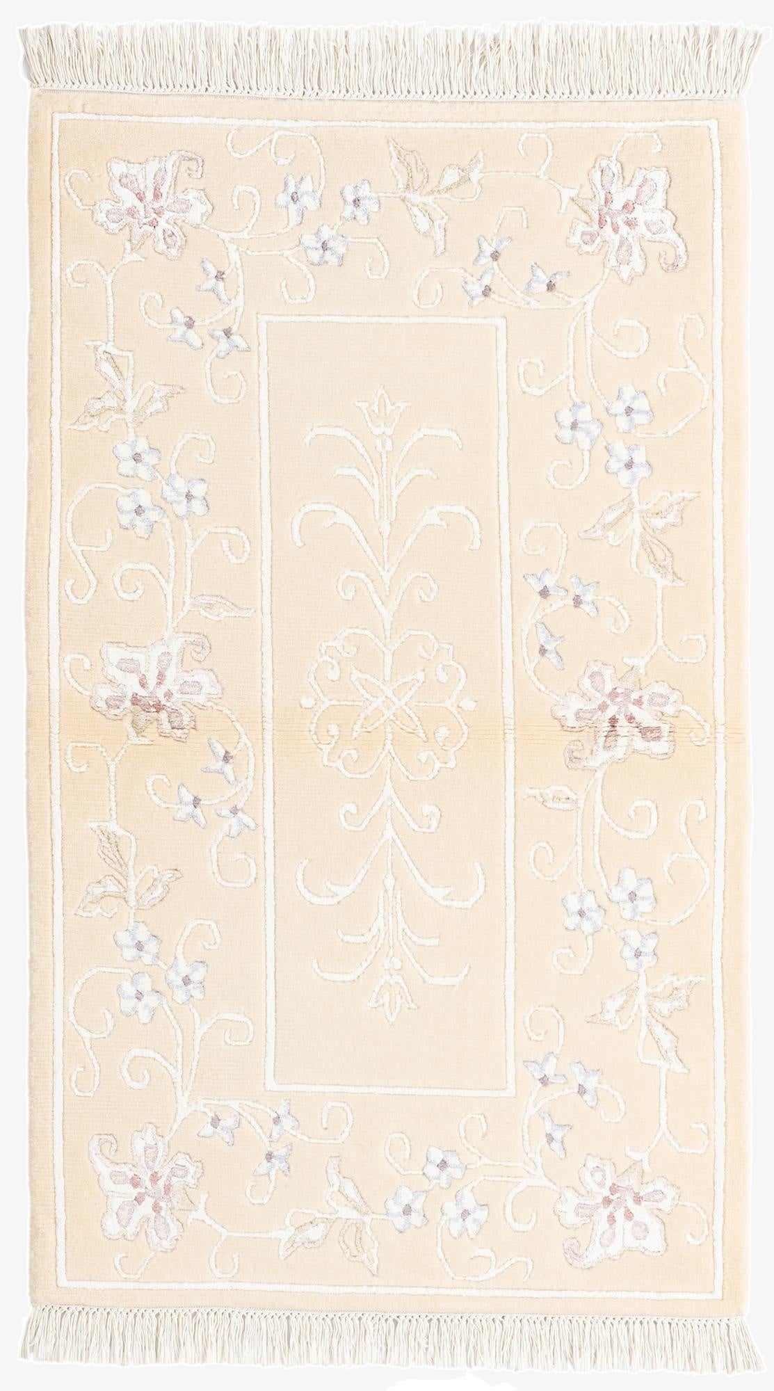 2' 7 x 4' 6  Hand Knotted Darya Wool Rug