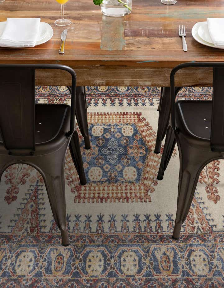7' x 10' Eden Rug