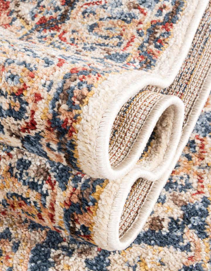 7' x 10' Eden Rug