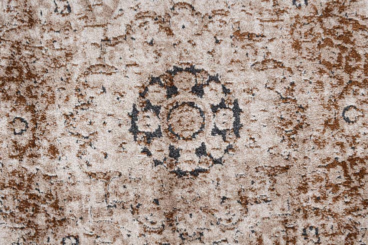 Detail image of 5' 3 x 7' 7 Estate Rug