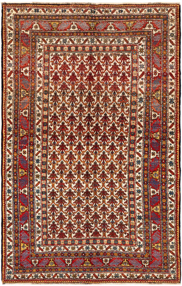 Detail image of 4' 8 x 6' 11 Ghashghai Rug