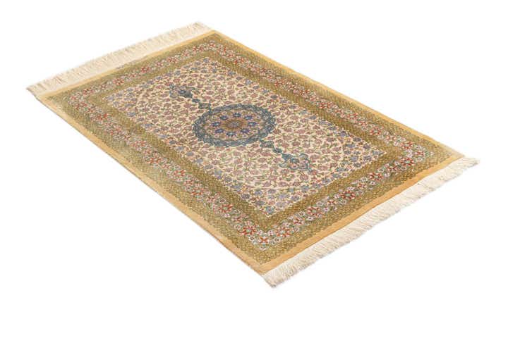 2' 7 x 4' Ghom Silk Rug