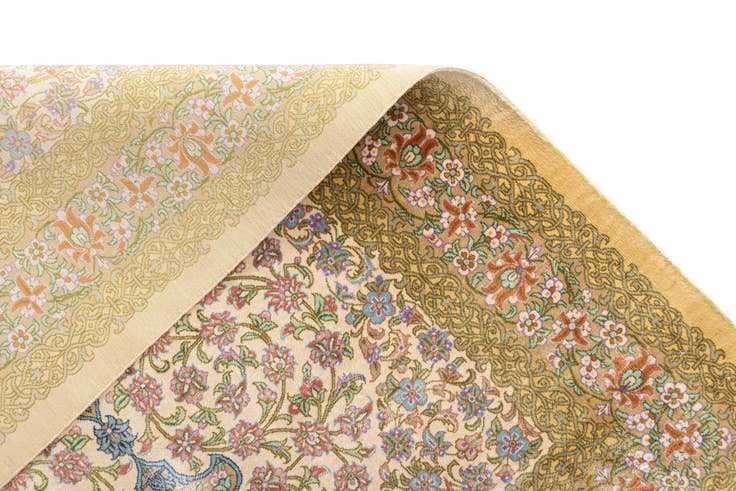 Detail image of 2' 7 x 4' Ghom Silk Rug