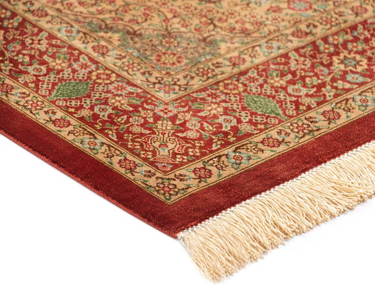 Detail image of 2' 7 x 4' Ghom Silk Rug