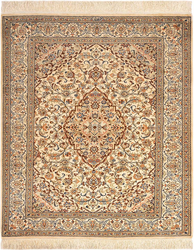 Detail image of 3' 3 x 4' 10 Ghom Silk Rug