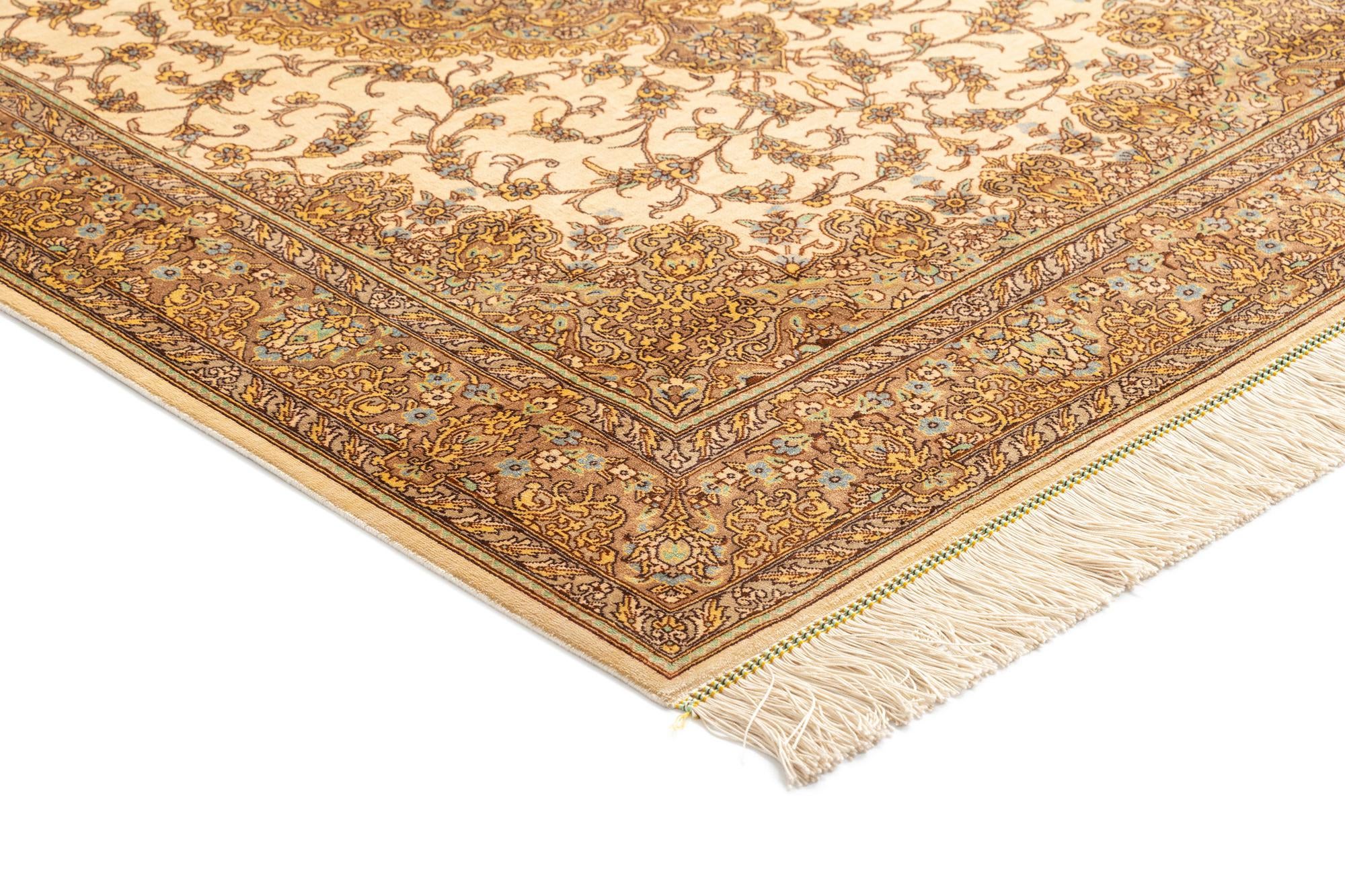 3' 5 x 4' 10 Ghom Silk Rug