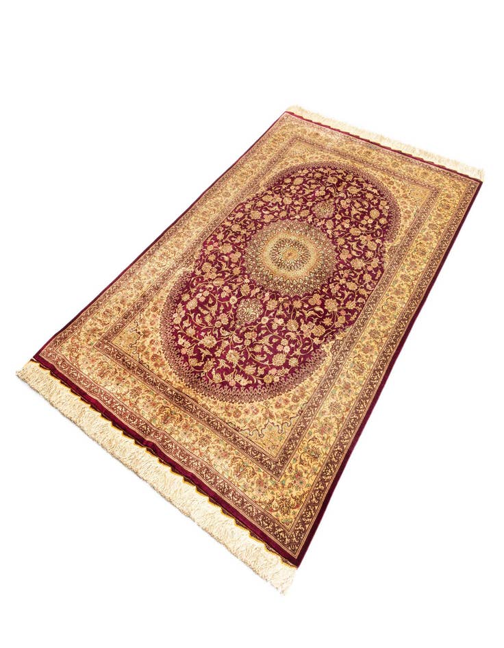 Detail image of 4' 3 x 6' 7 Ghom Silk Rug