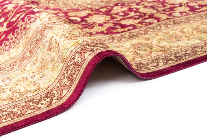 4' 3 x 6' 7 Ghom Silk Rug