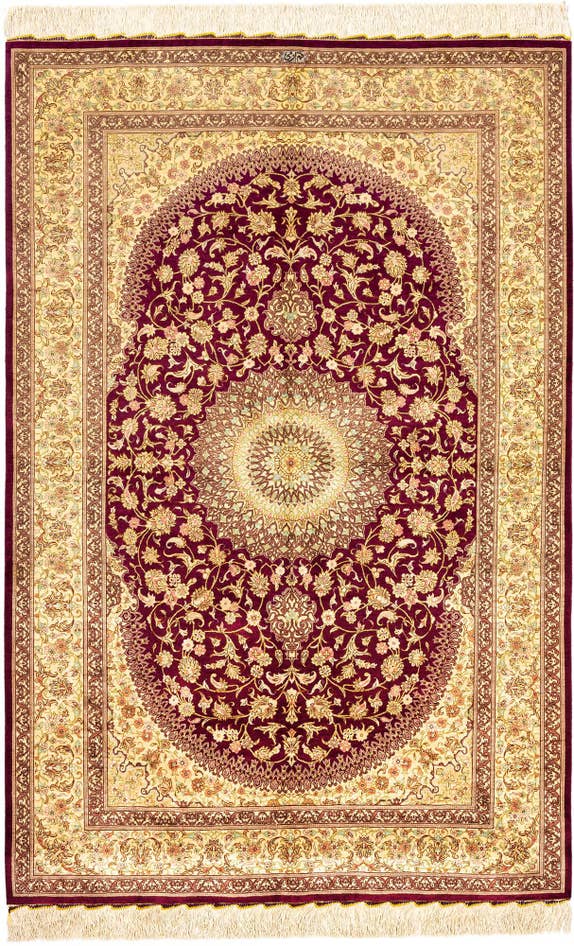 Detail image of 4' 3 x 6' 7 Ghom Silk Rug