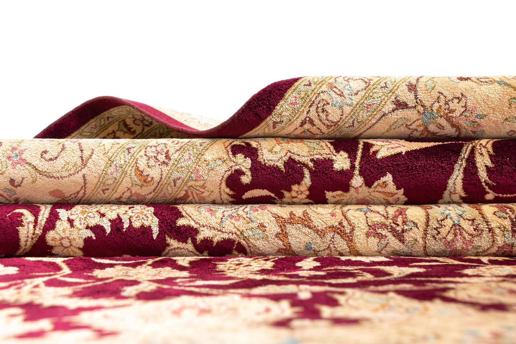 4' 4 x 6' 9 Ghom Silk Rug