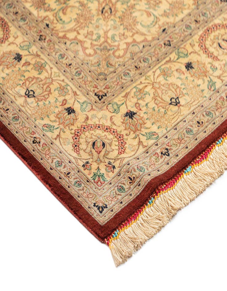 Detail image of 4' 6 x 6' 6 Ghom Silk Rug