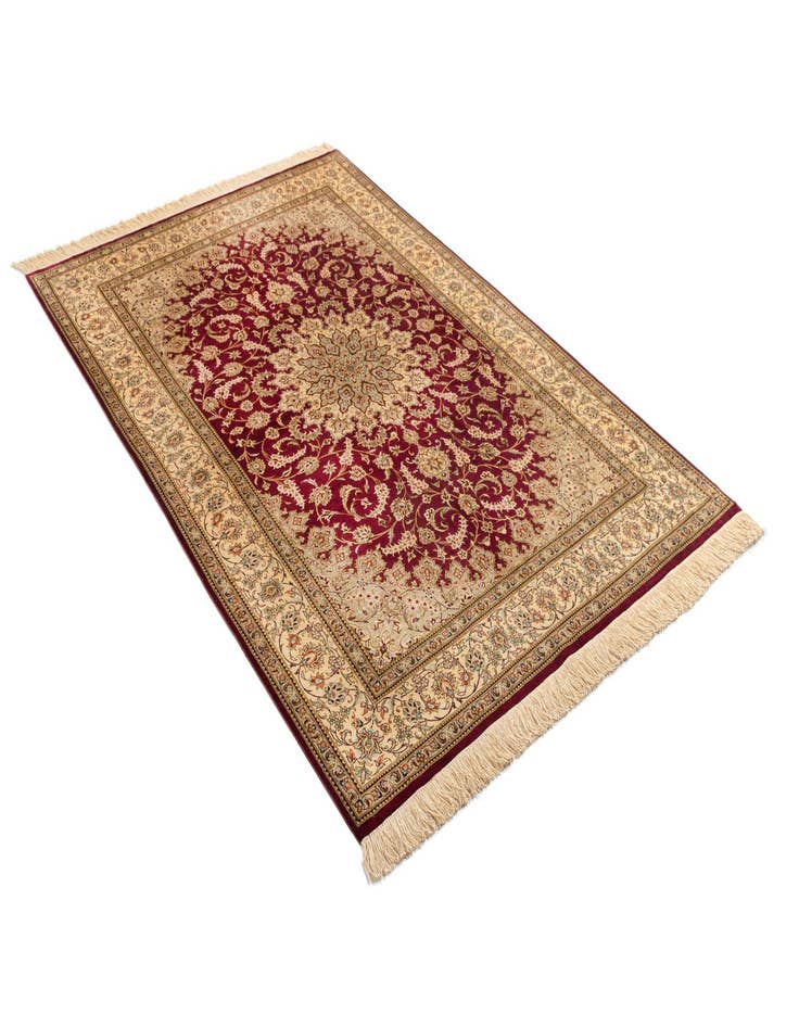 Detail image of 4' 4 x 6' 8 Ghom Silk Rug