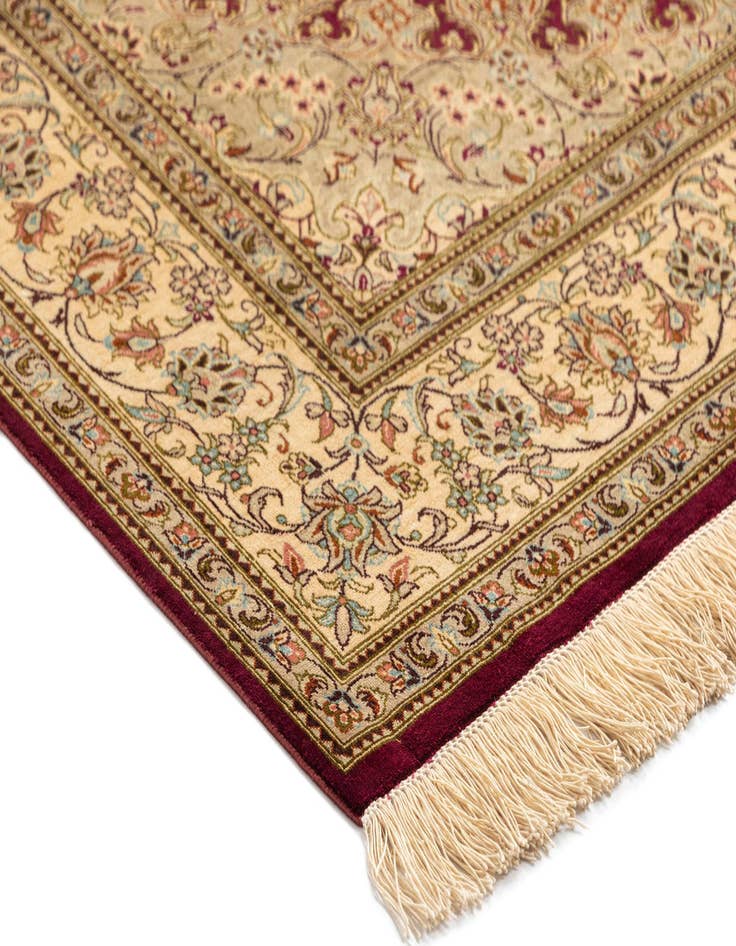 Detail image of 4' 4 x 6' 8 Ghom Silk Rug