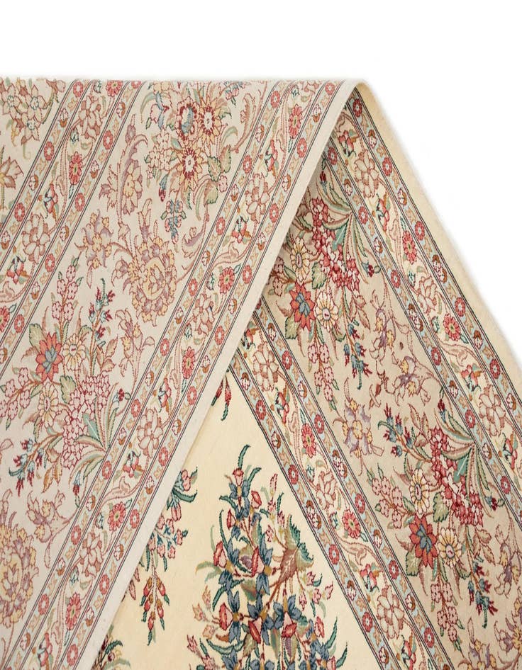 Detail image of 6' 6 x 9' 10  Hand Knotted Ghom Silk Persian Rug