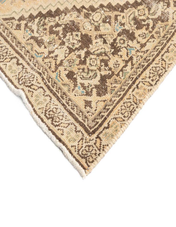 Detail image of 5' 6 x 8' 7 Hamedan Wool Rug