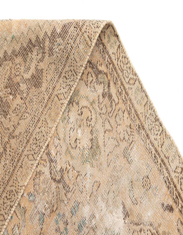 Detail image of 5' 6 x 8' 7 Hamedan Wool Rug