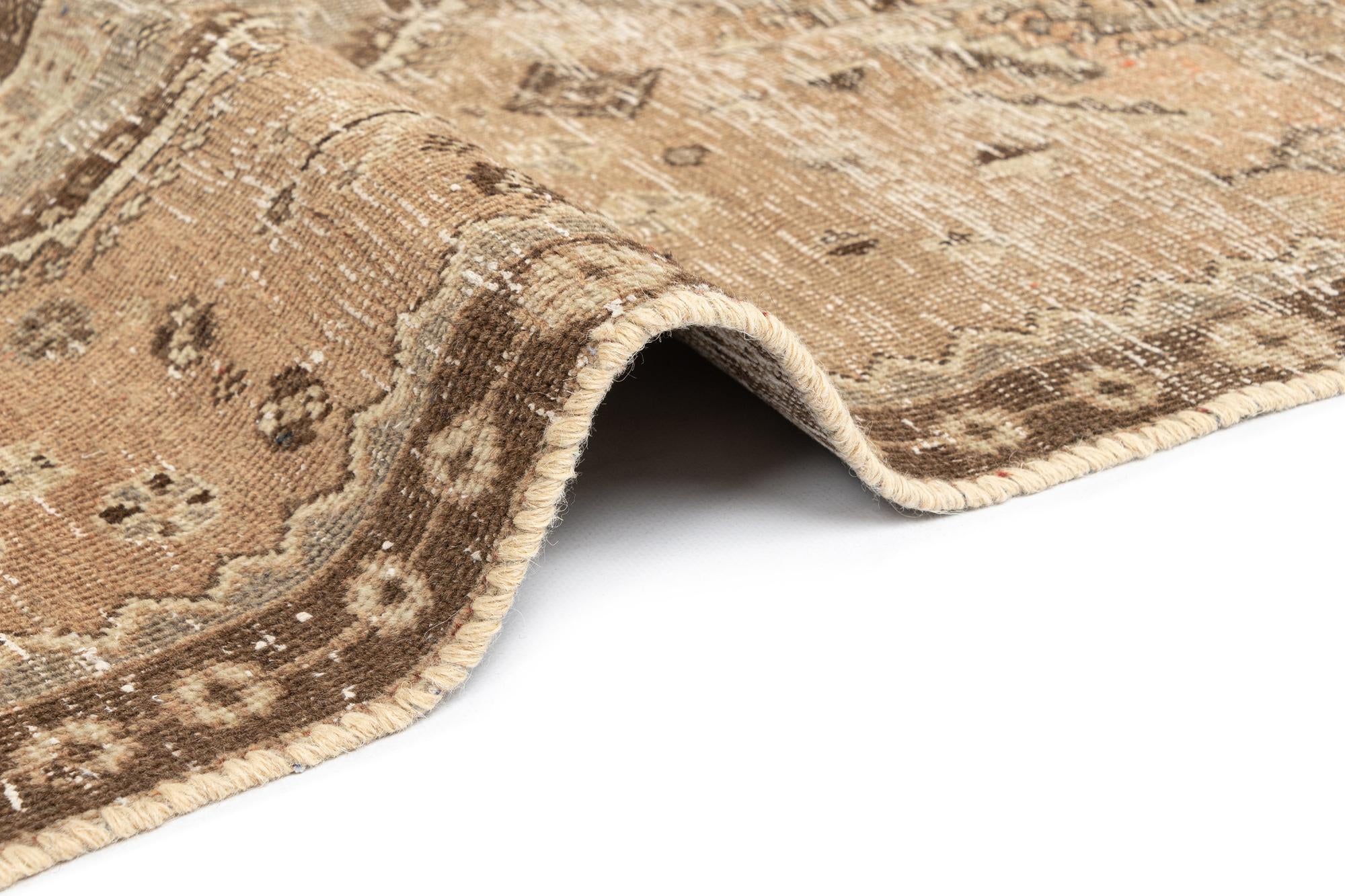 4' 2 x 6' 1 Hamedan Wool Rug