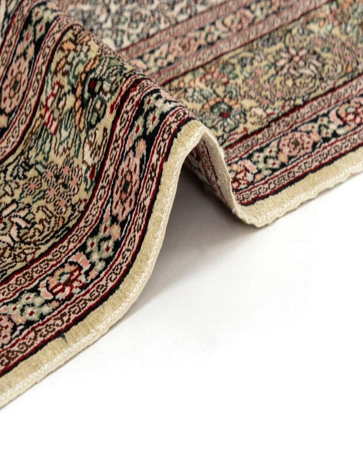 Detail image of 2' 11 x 4' 11  Hand Knotted Hereke Rug