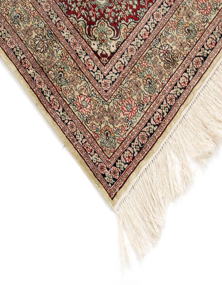 Detail image of 2' 11 x 4' 11  Hand Knotted Hereke Rug