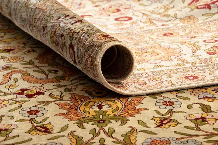 140cm x 225cm Hereke Silk Vloerkleed