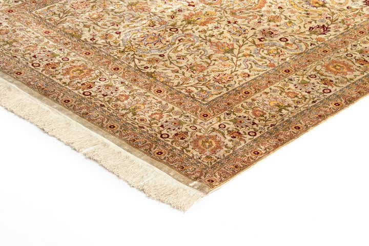 140cm x 225cm Hereke Silk Vloerkleed