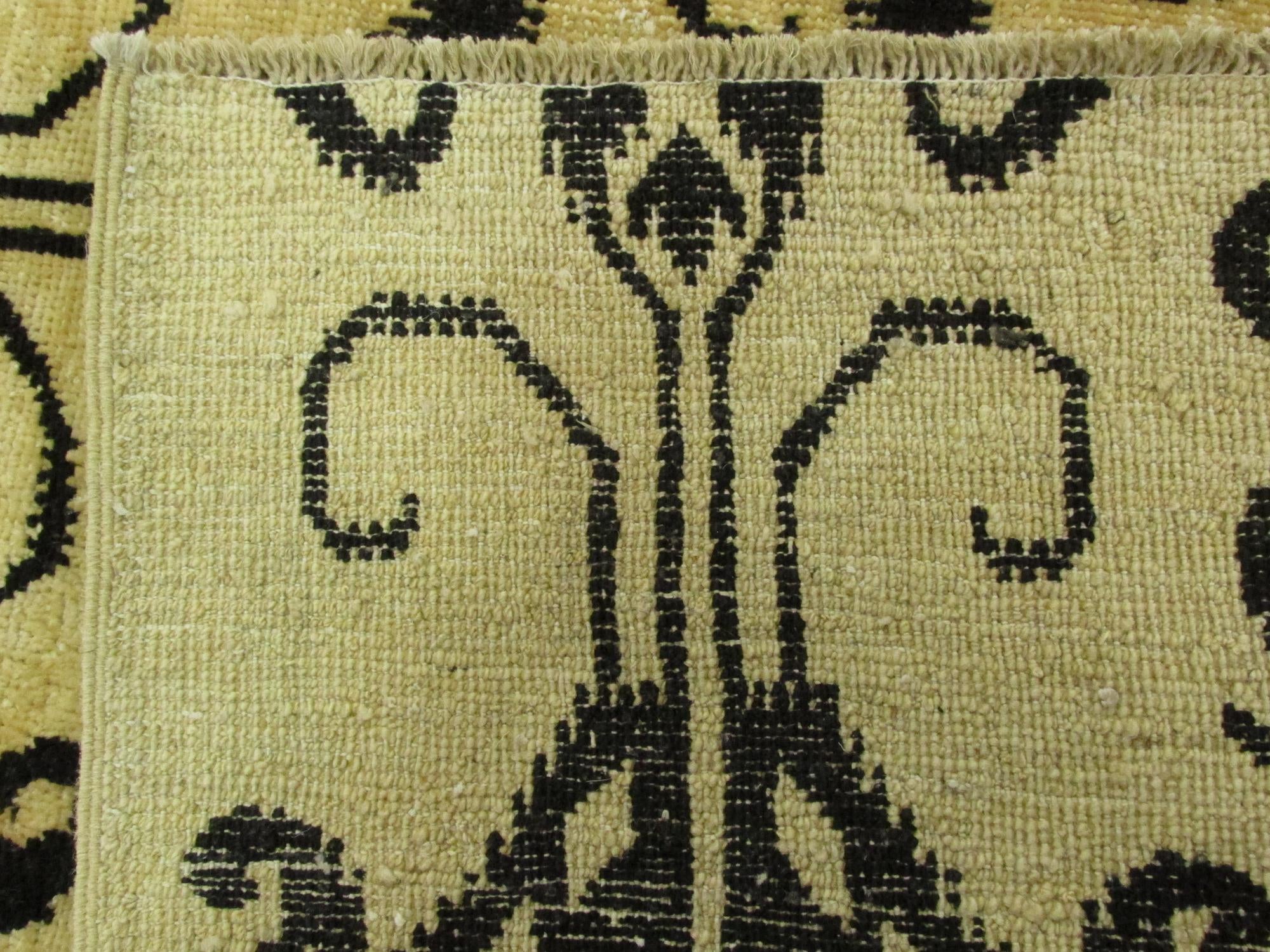 8' 2 x 9' 6 Hand Knotted Ikat Oriental Rug