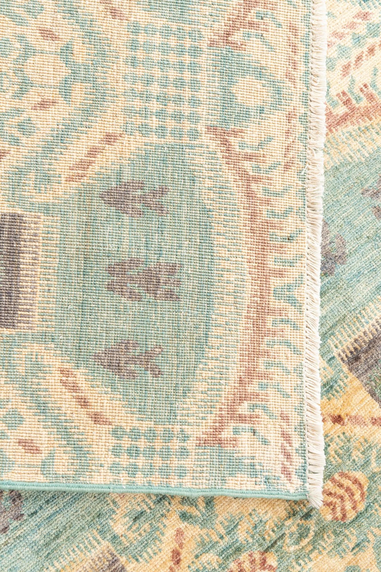 6' 10 x 9' 7 Hand Knotted Ikat Oriental Rug