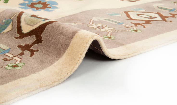 Detail image of 8' x 10' Hand Knotted Indo Tabriz Wool Rug