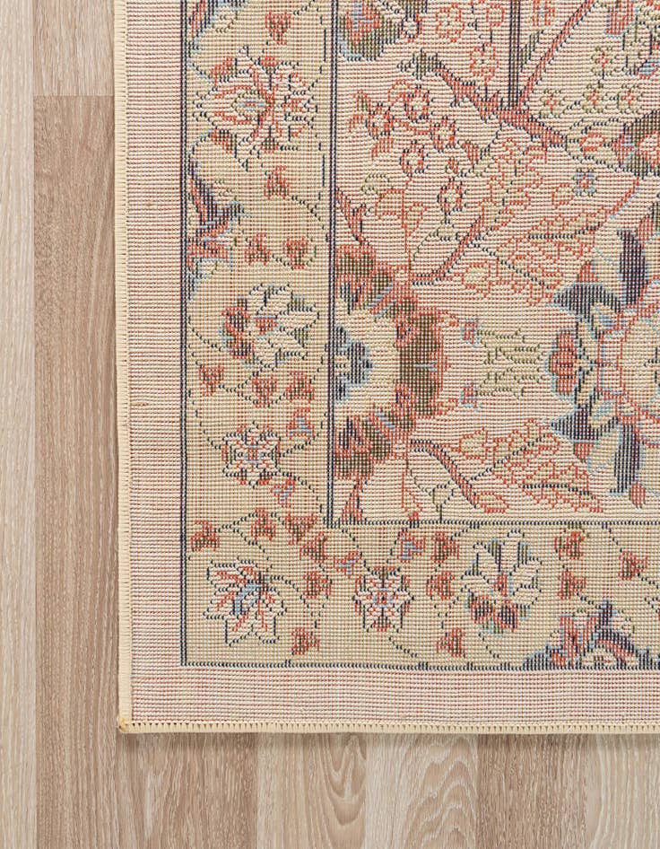 Detail image of 6' x 9' Isfahan Design Rug