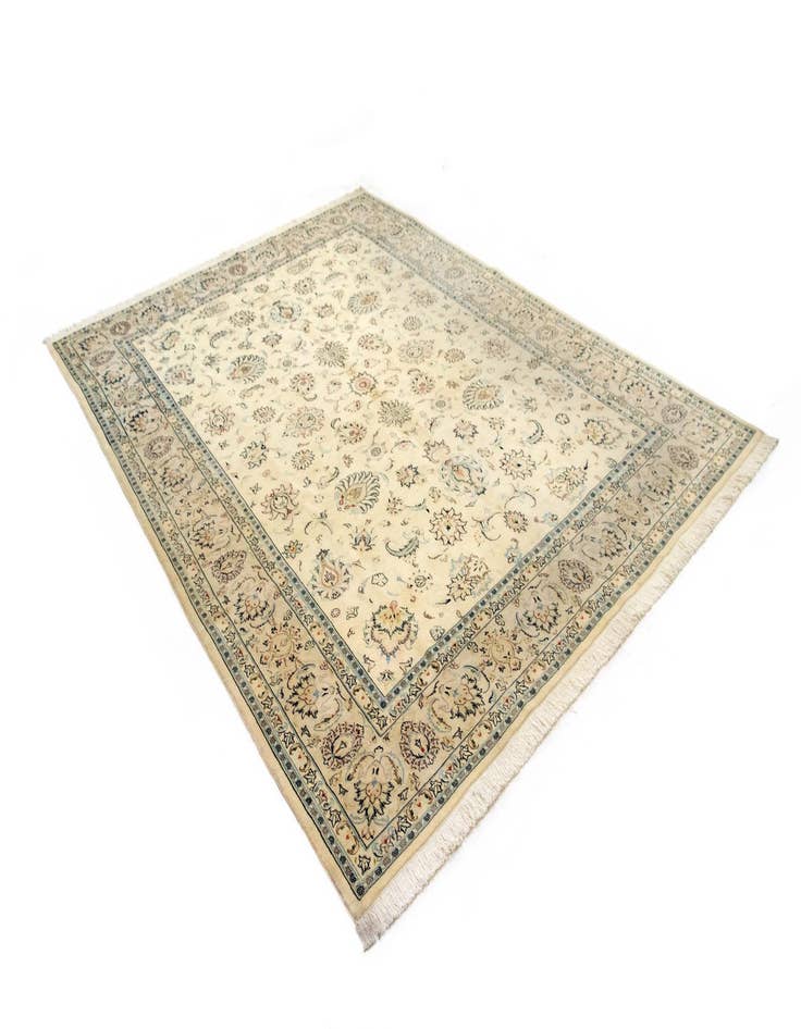 Detail image of 9' 7 x 12' 11 Hand Knotted Isfahan Persian Wool Rug