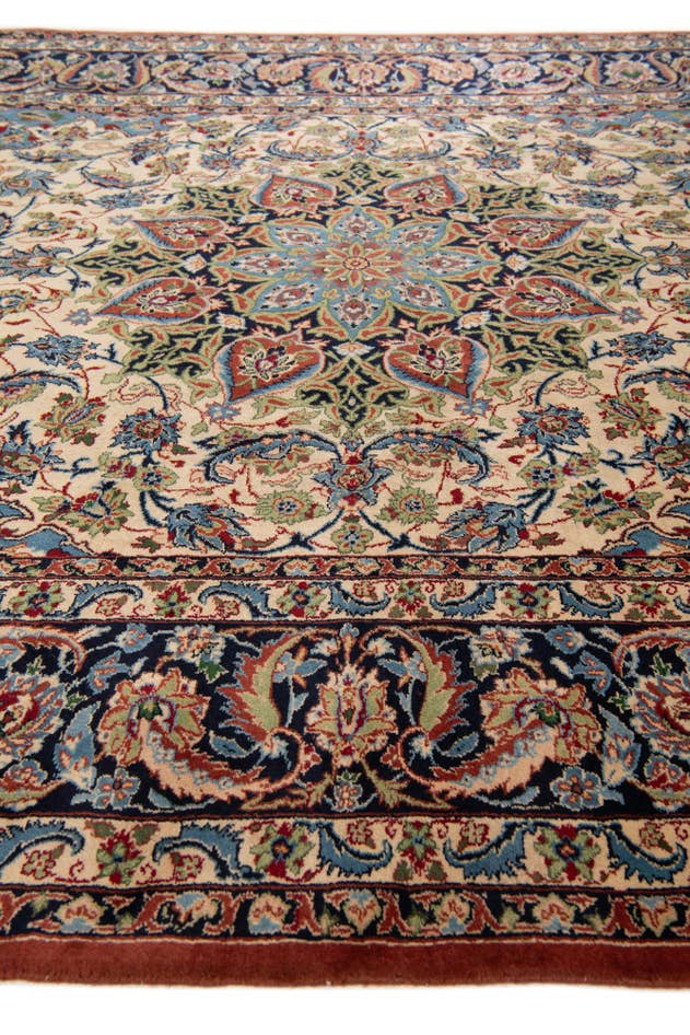 Detail image of 7' x 10' 3 Hand Knotted Isfahan Oriental Wool Rug