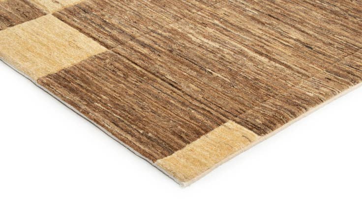 Detail image of 5' 9 x 9' Juma Wool Rug