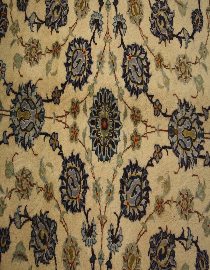 Detail image of 9' 9 x 13' 4 Hand Knotted Kashan Persian Wool Rug