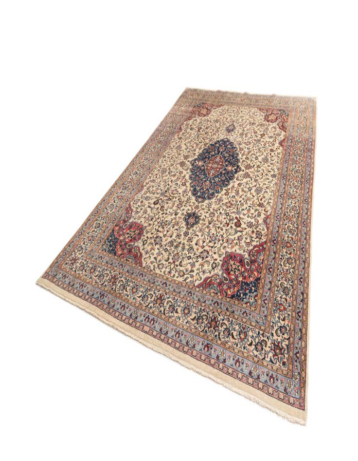 Detail image of 8' x 11' 6 Kashan Wool Rug