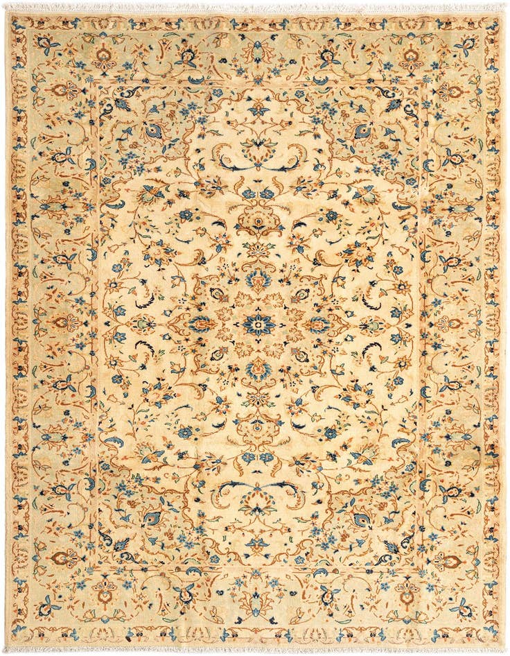 Detail image of 6' 4 x 9' 11 Kashan Rug