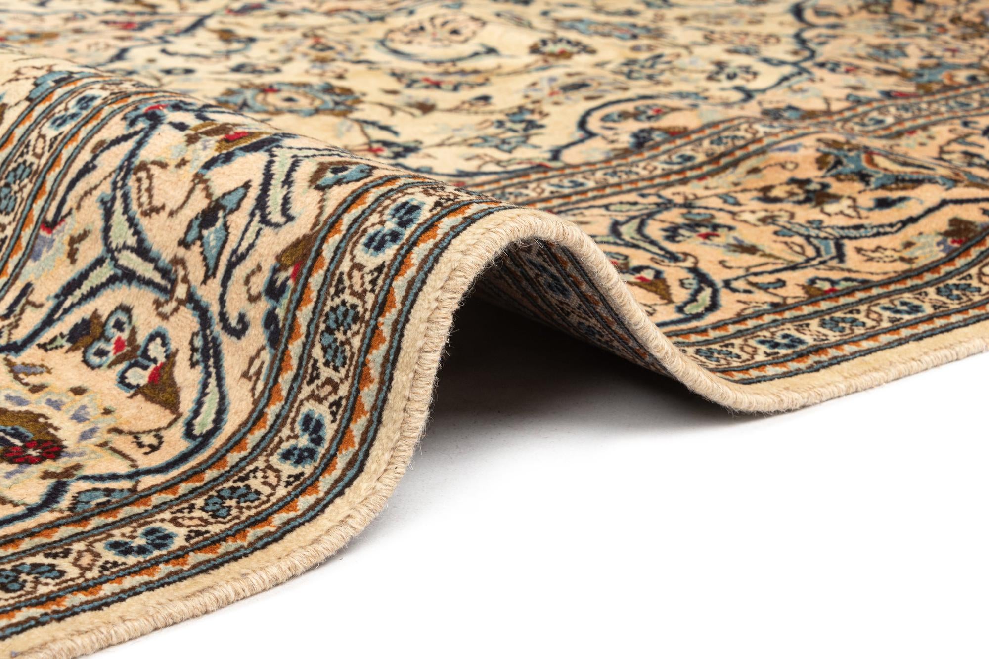 6' 5 x 10' Kashan Rug