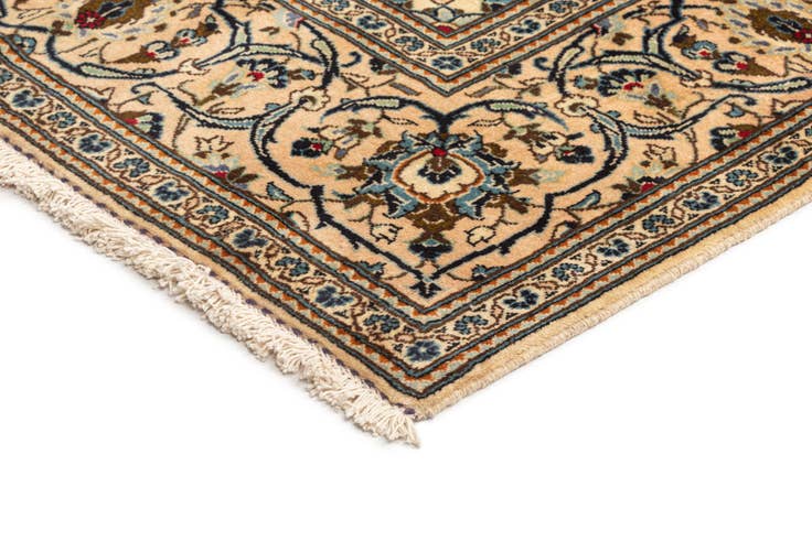 Detail image of 6' 5 x 10' Kashan Rug