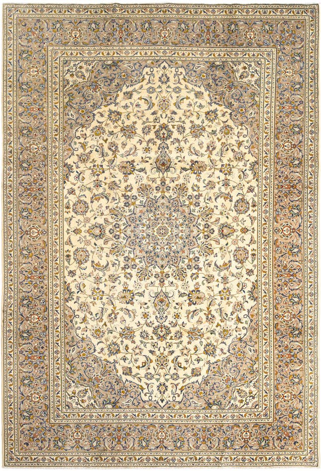 Detail image of 8' x 11' 11 Kashan Rug