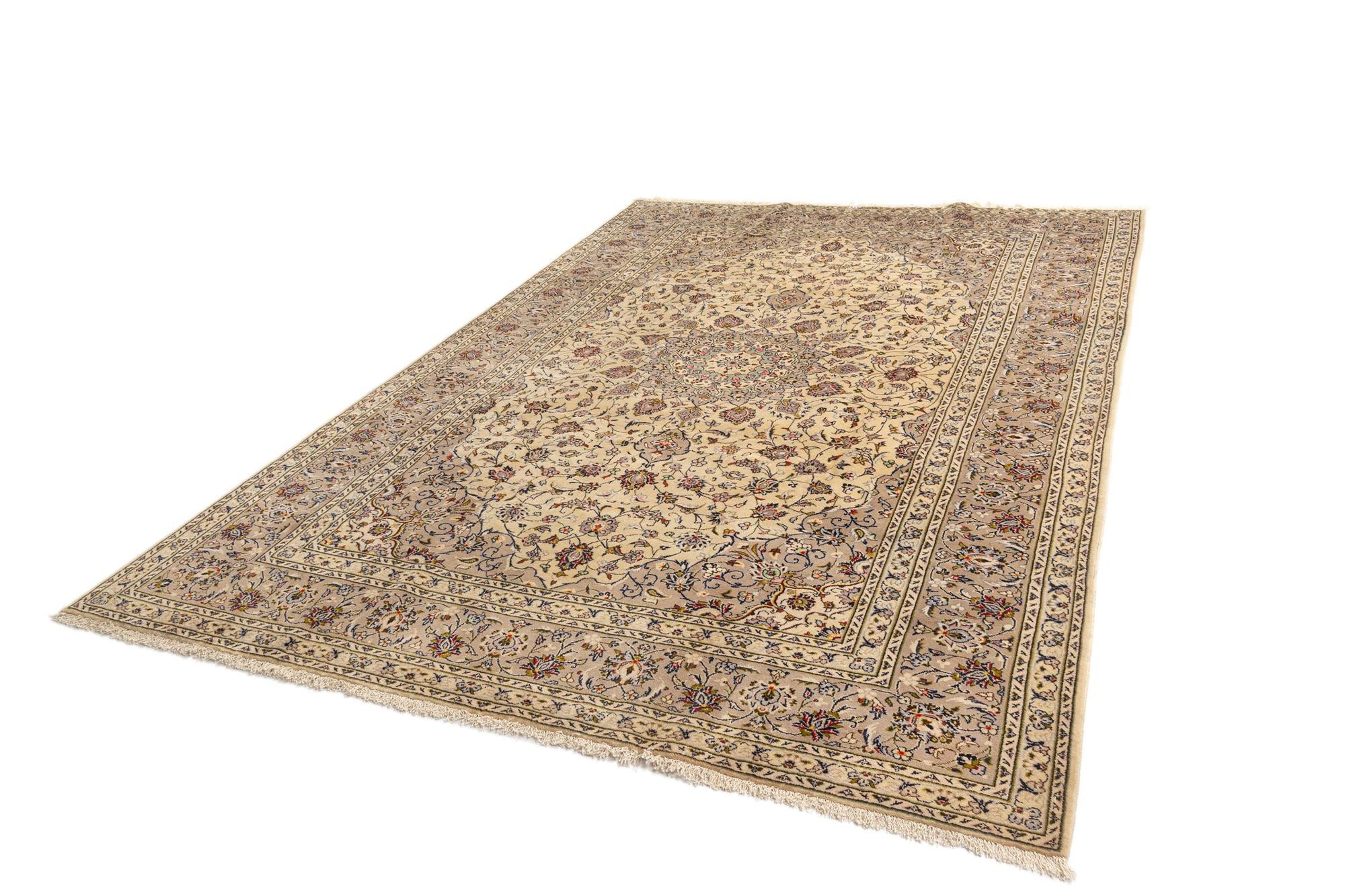 8' 1 x 11' 4 Kashan Rug