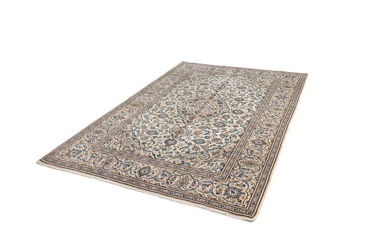 Detail image of 6' 9 x 10' 4 Kashan Wool Rug