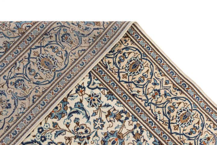 6' 9 x 10' 4 Kashan Wool Rug