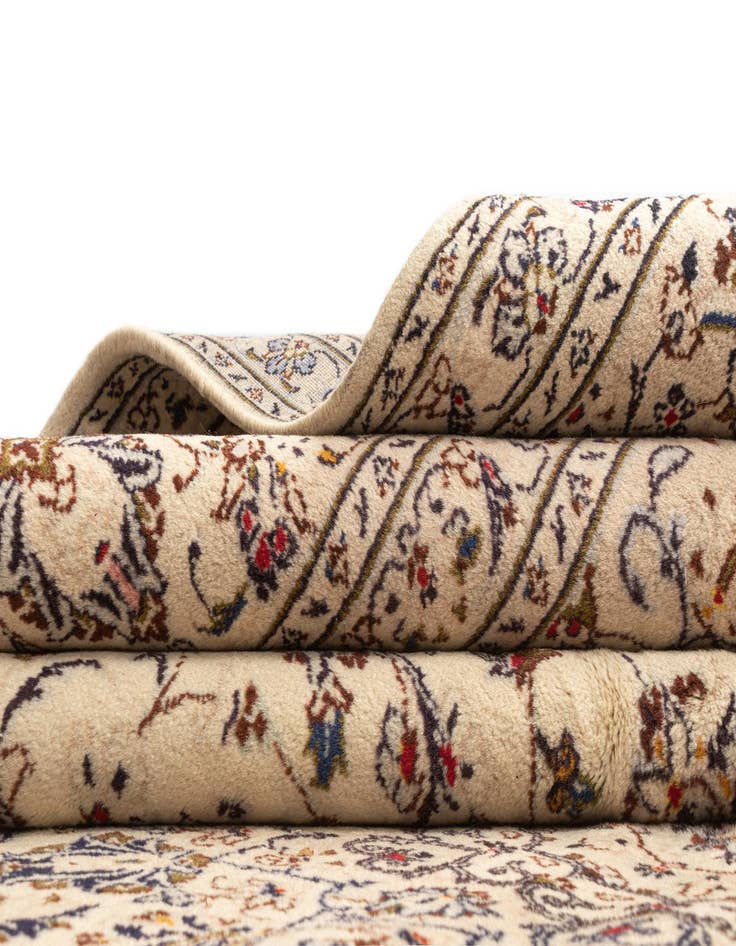 Detail image of 9' 9 x 13' Kashan Wool Rug