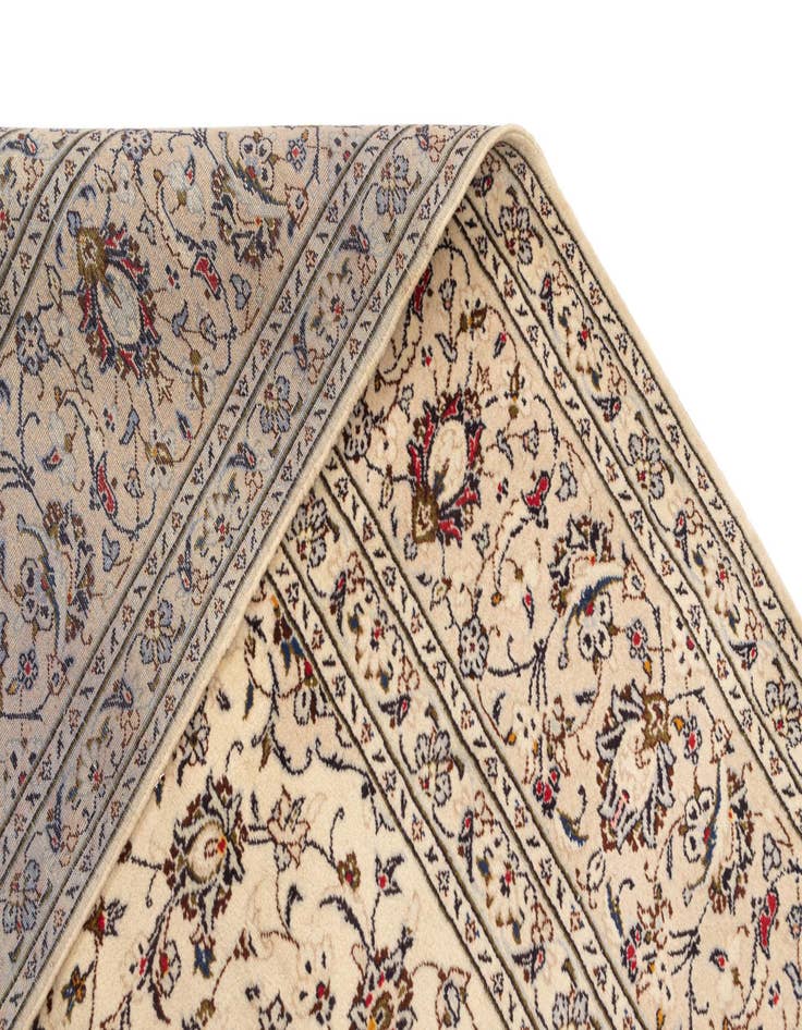 Detail image of 9' 9 x 13' Kashan Wool Rug