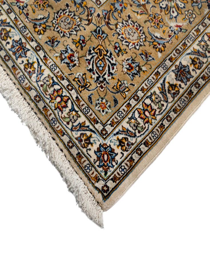 Detail image of 9' 8 x 12' 11 Kashan Wool Rug