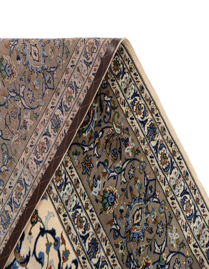 Detail image of 10' 1 x 12' 6 Kashan Wool Rug