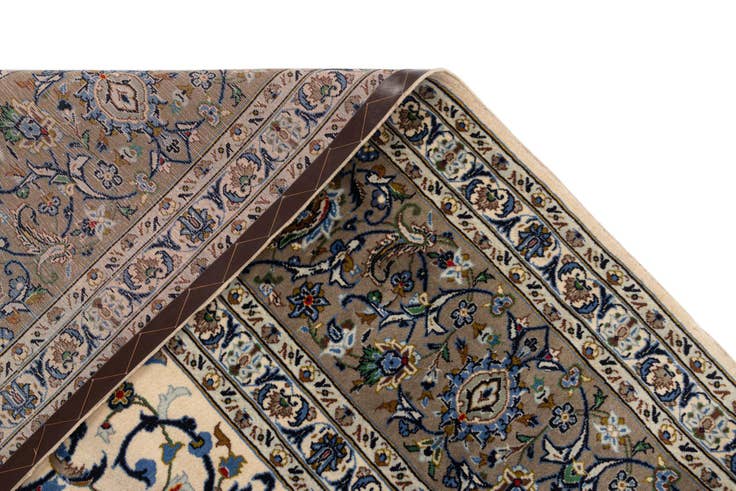 Detail image of 10' 1 x 12' 6 Kashan Wool Rug