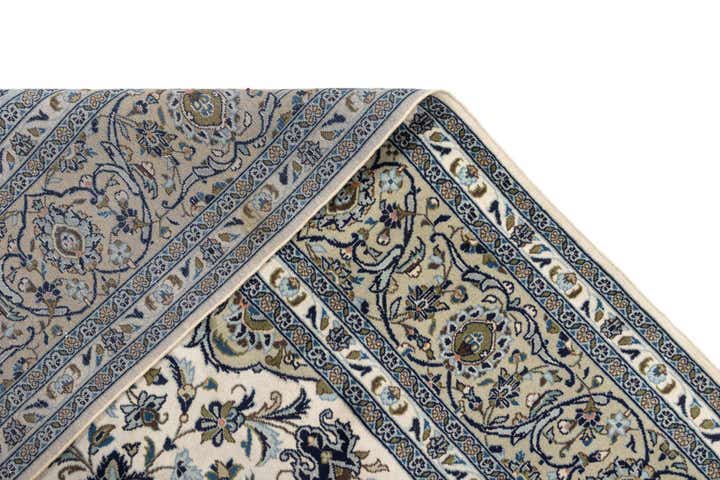 9' 8 x 13' 5 Kashan Wool Rug