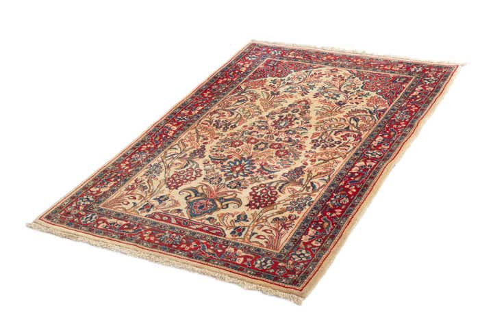 3' 5 x 5' 5 Kashan Wool Rug